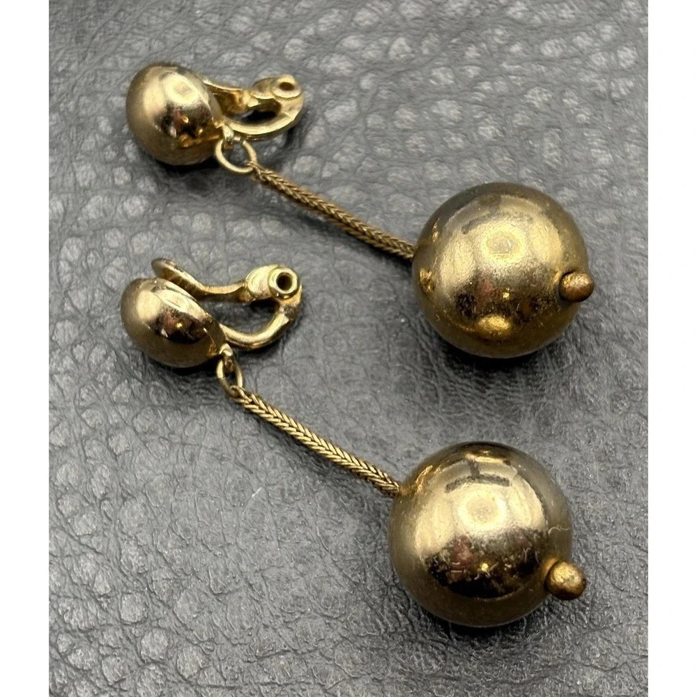 Vintage Monet Ball Dangle Drop Bead Earrings Clip-On Gold Tone